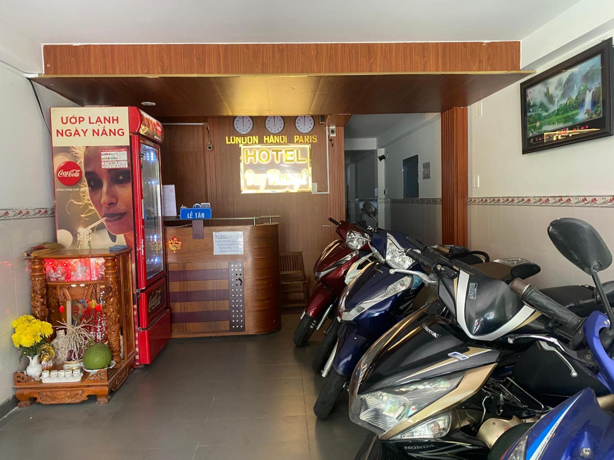 Duy Khang 2 Hotel Thành Pho Ho Chí Minh Esterno foto